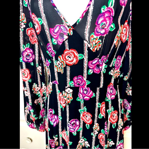 New ASOS 70’s Floral Maxi Dress Cut Out Open Back Long Sleeves Black Purple - Picture 6 of 15